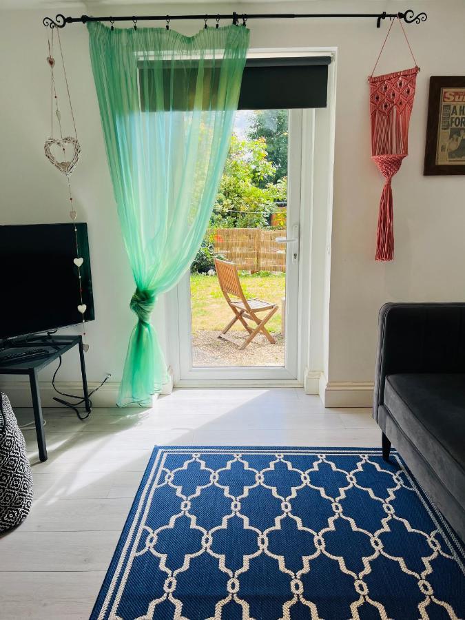 Apartamento Lavender Den Londres Exterior foto