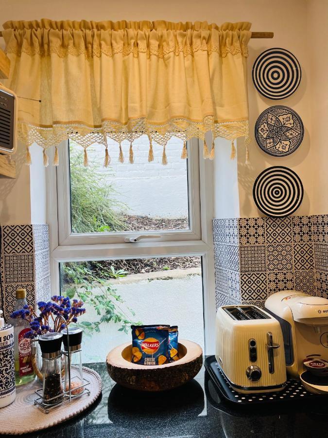 Apartamento Lavender Den Londres Exterior foto